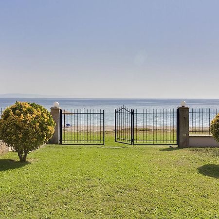 Villa Nefeli Akti Salonikiou B آغيوس نيكولاوس المظهر الخارجي الصورة