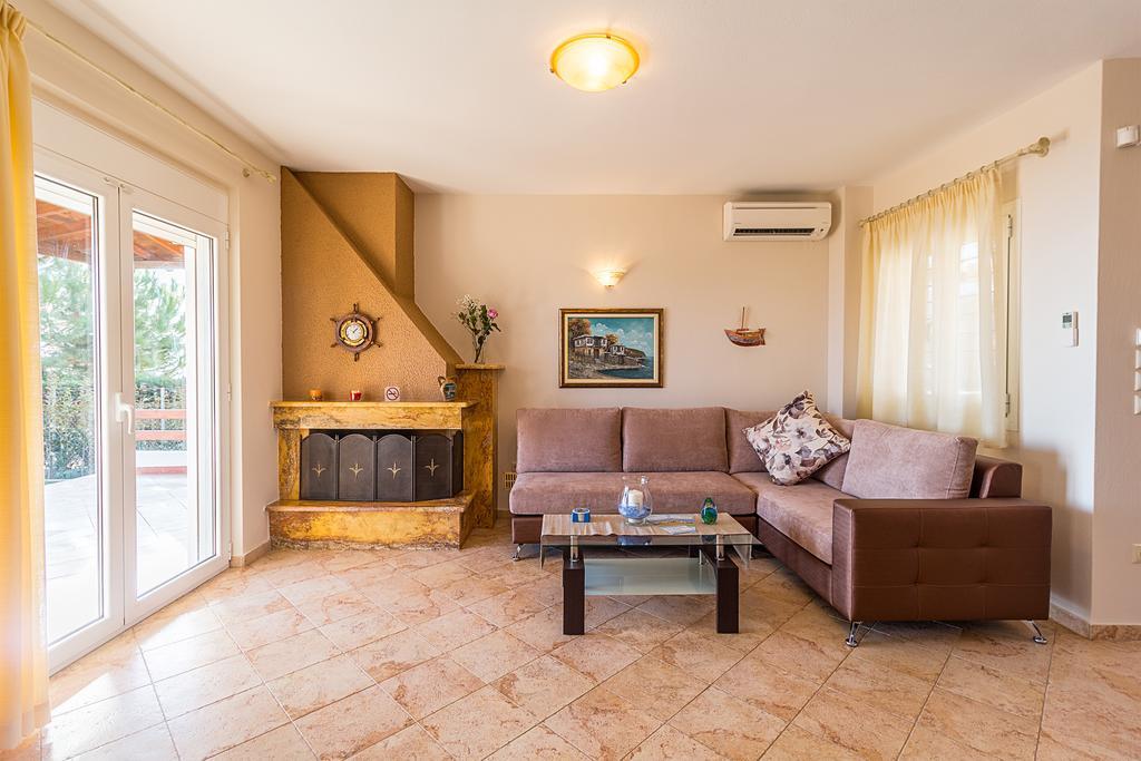 Villa Nefeli Akti Salonikiou B آغيوس نيكولاوس المظهر الخارجي الصورة